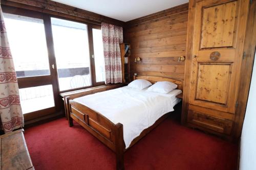 Posteľ alebo postele v izbe v ubytovaní Résidence Tour Du Lac - Appartement avec une vue dégagée MAE-2654