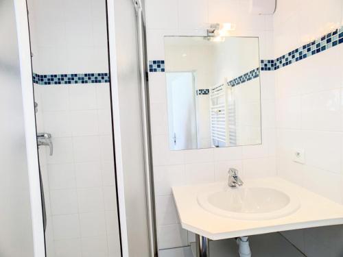 Kúpeľňa v ubytovaní Résidence Tour Du Lac - Appartement rénové·Proche des pistes ·Balcon MAE-1364
