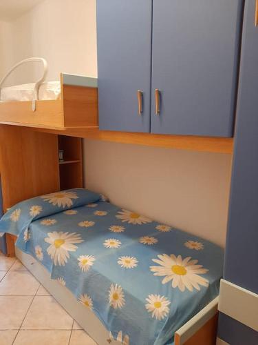Ένα ή περισσότερα κρεβάτια σε δωμάτιο στο Casa Vacanze Anthea Carini