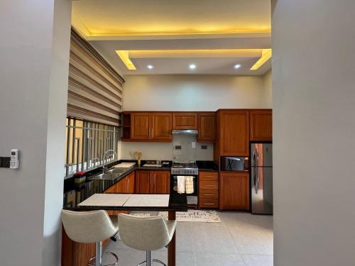 Dapur atau dapur kecil di Acadia Apartment Dodoma