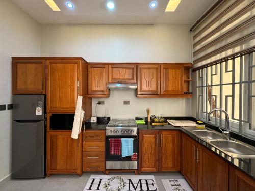 Dapur atau dapur kecil di Acadia Apartment Dodoma