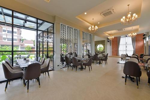 Εστιατόριο ή άλλο μέρος για φαγητό στο Kastel Pattaya Hotel