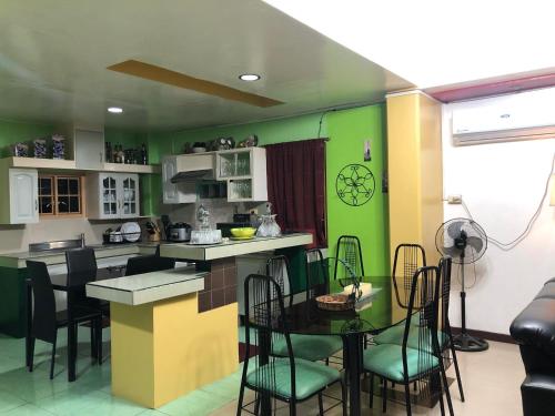 Cuina o zona de cuina de Maeganbeverly's Place