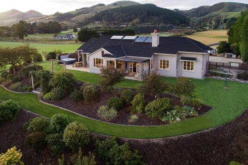 an aerial view of a house with a garden at Meadowbank Taieri View in Allanton