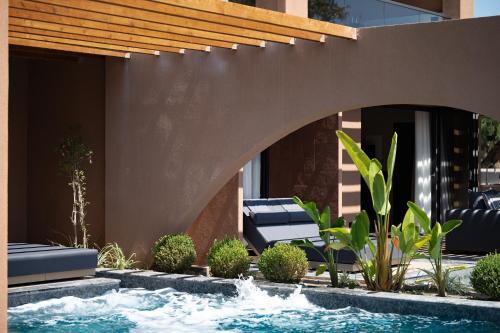 La alberca dentro o cerca de Akti Elia Villas Chalkidiki with Private Pools