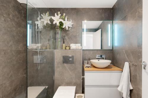 MARBELLA LUXURY APARTAMENT El Dorado Puerto Banús, Nueva Andalucia, 4 bedrooms photo 21