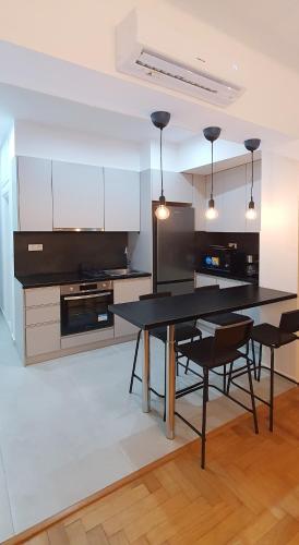 Cosy apartment Stroll distance from Athens center