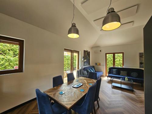 Χώρος καθιστικού στο Dom parterowy 80m2 - 300 METRÓW OD MORZA