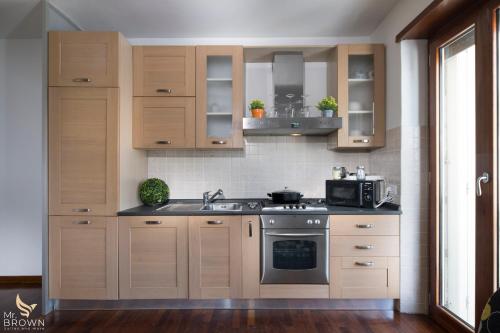 MrBrown - Vaticano Apartment