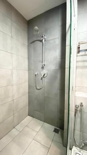 Gallery image of K Avenue DELUXE STUDIO 4-5PAX 5MIN TO KKIA in Donggongon