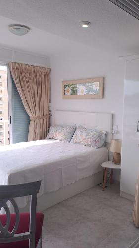 Benidorm vistas top a 50 m playa