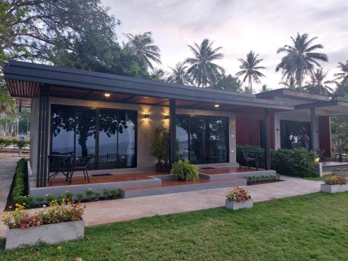 Zahrada ubytování ลานแลเล รีสอร์ท ชุมพร Larn-Lae-Lay Resort Chumphon