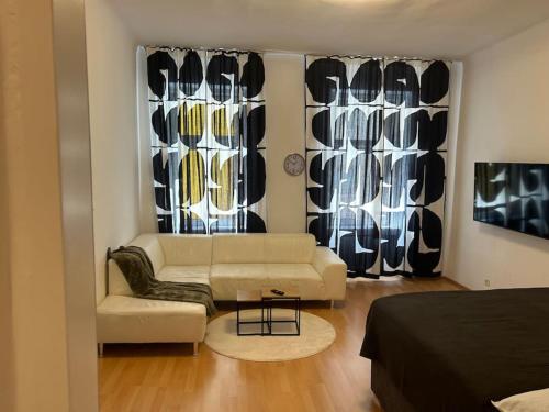 Apartment Saturn