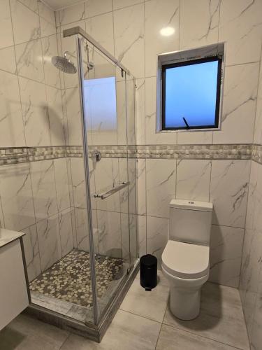 Ένα μπάνιο στο Nyamankulu Guest Lodge