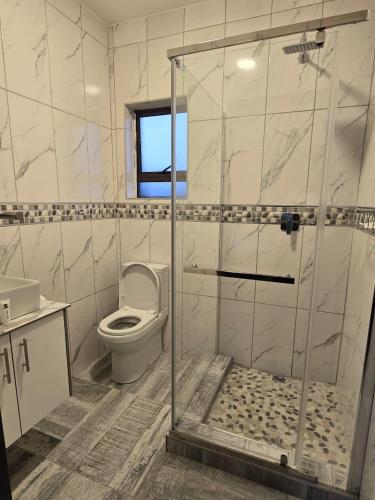Ένα μπάνιο στο Nyamankulu Guest Lodge