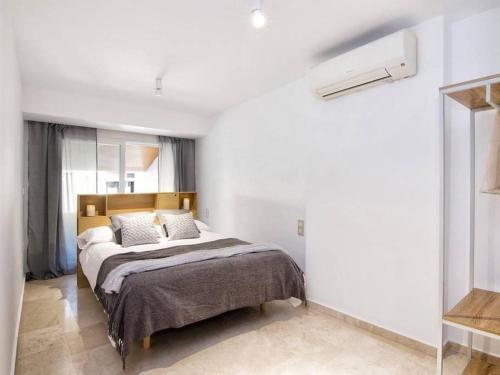 Mywhitewall Bib-Rambla