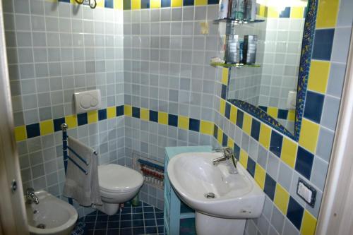 Koupelna v ubytování Casa del Tramonto Pistis