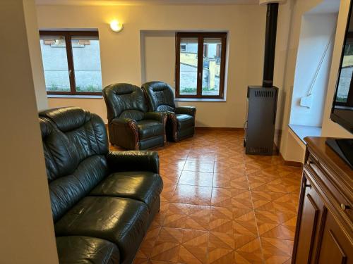 Photo de la galerie de l'établissement T3 proche de la source, à Ouhans