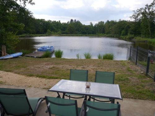 Eloie'gnez-vous au fil de l'eau