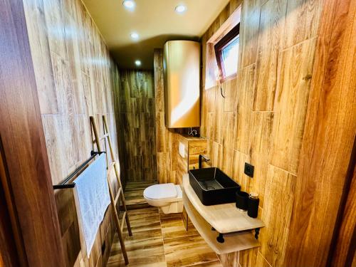 Koupelna v ubytování VITALITY Resort Podhájska