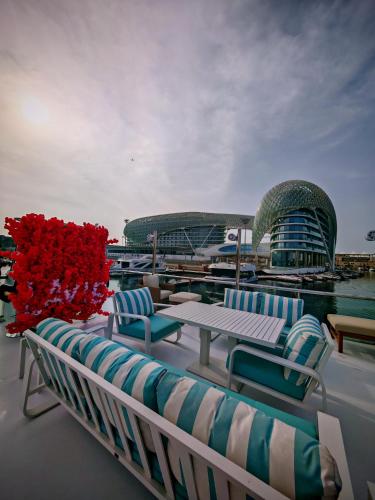 Lavie Yachts