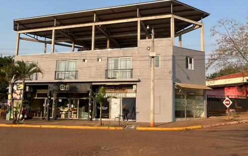 Το κτήριο όπου στεγάζεται  το διαμέρισμα