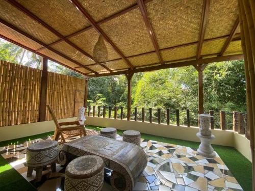 Balkón nebo terasa v ubytování BAMBOO OASIS