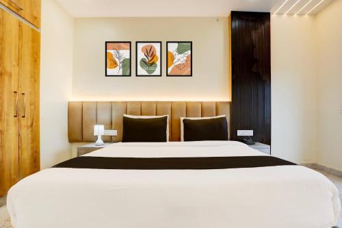 Galería fotográfica de Collection O Hotel Ten 11 en Kota
