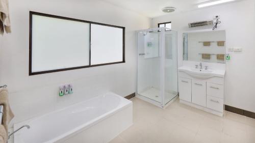 Vannituba majutusasutuses Deni Golf Resort