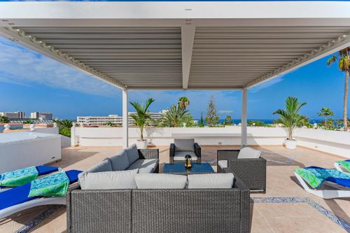 Endless Summer Beach Apartment - Casa Regnilla