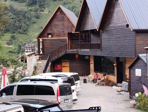 シャレーが所在する建物