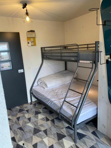 Postel nebo postele na pokoji v ubytování Les Balcons d'Edelweiss