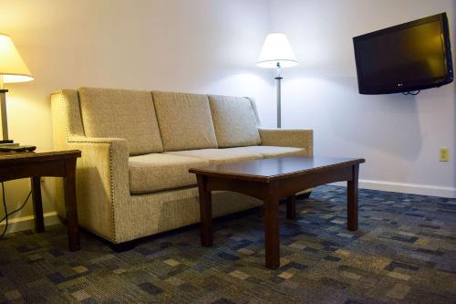 Μια τηλεόραση ή/και κέντρο ψυχαγωγίας στο Comfort Inn Bellingham