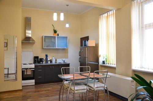 Caffe Latte, City Center Apartment