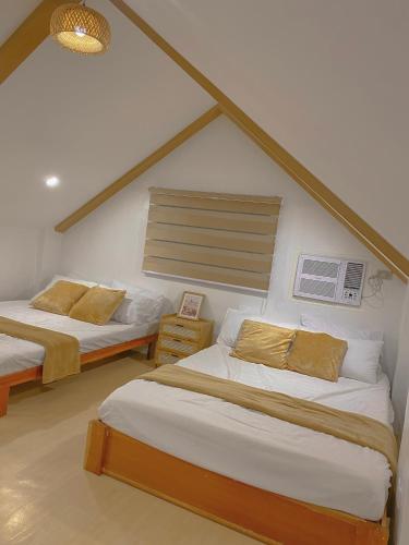 Katil atau katil-katil dalam bilik di Ridge Grove private resthouse