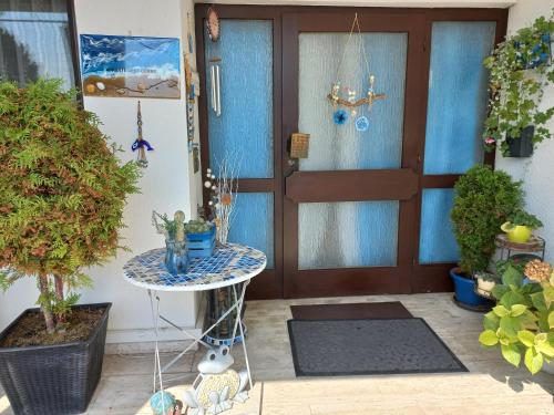 Un patio o zona al aire libre en Appartment Cerny