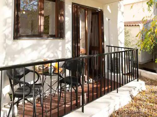 Studio Cozy proche plages, stade, parc chanot, centre, vieux port
