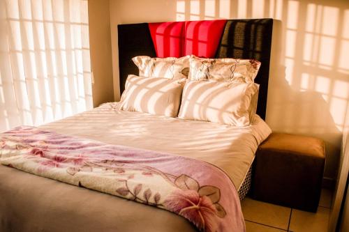 Katil atau katil-katil dalam bilik di ENTIRE LUXURY APARTMENTS