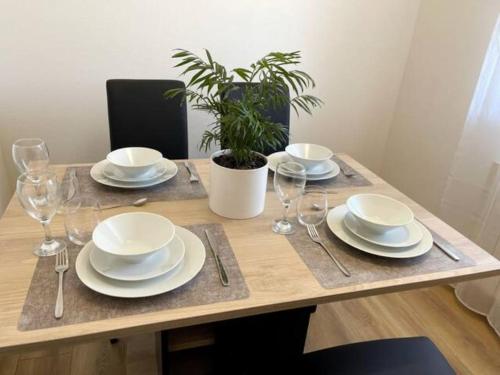Photo de la galerie de l'établissement RC2D - Appartement F2 pour 1 à 3 personnes, à Mulhouse