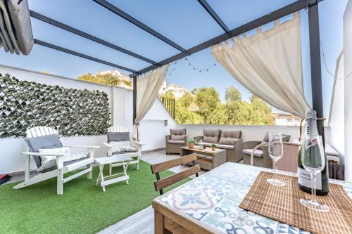 MalagaSuite Yucas Fuengirola