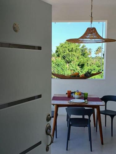 En Plaza Center Penthouse con 3 terrazas en el centro de Las Terrenas la playa està a 5 min a pied