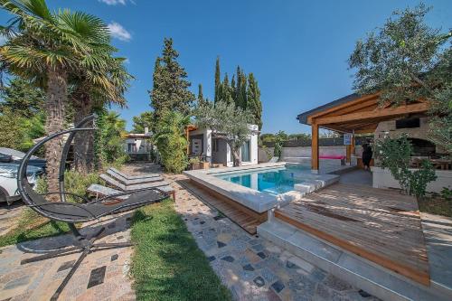 Bazén v ubytování Ferienwohnung für 2 Personen ca 22 qm in Peroj, Istrien Istrische Riviera nebo v jeho okolí