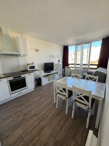 Appart Cap d'Agde de 1 à 4 personnes, A 2 min du port à pied