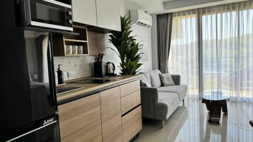Fotografie z fotogalerie ubytování Naiharn Sea Condominium v destinaci Rawai pláž