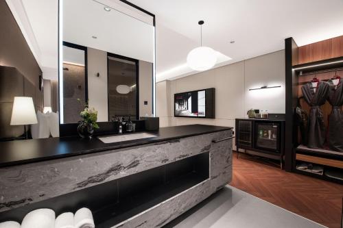 Kuchyň nebo kuchyňský kout v ubytování Intercity Hotel Shantou CHJ