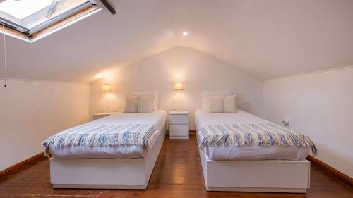 The Lisbon Serenity Apartment by LovelyStay