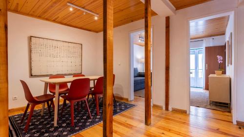 The Lisbon Serenity Apartment by LovelyStay