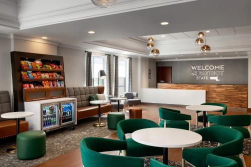 Hampton Inn by Hilton Boston/Cambridge Image
