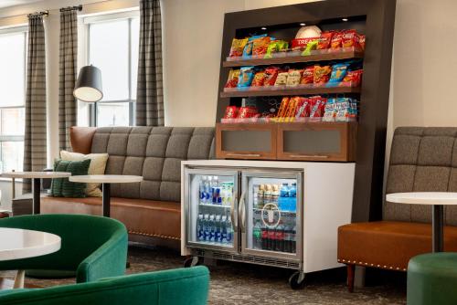 Χώρος καθιστικού στο Hampton Inn by Hilton Boston/Cambridge