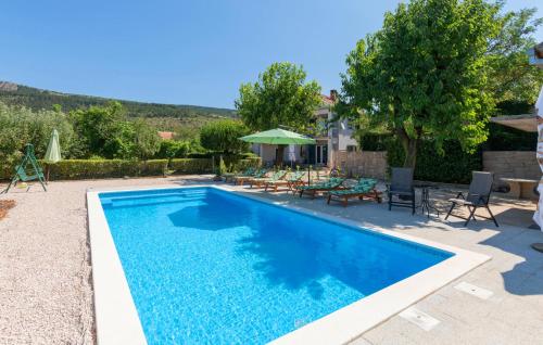 Cozy Home In Prolozac Donji With Wifi